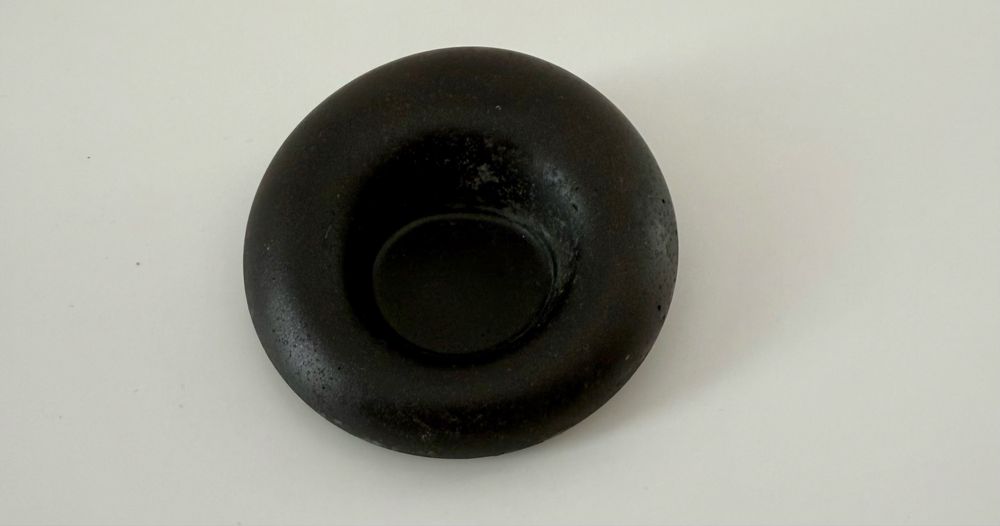 Ръчно изработени поставки за свещи – стил и уют за всеки дом