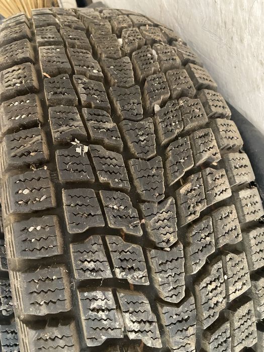 215 70 R16 зини резины