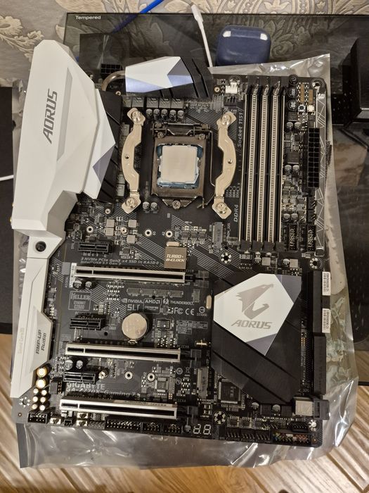 Материнская плата и процессор i7 7700k