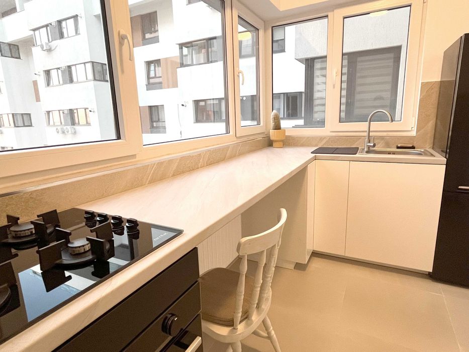 Inchiriere direct proprietar studio dublu loc de parcare bloc nou 40 mp Central Address Residence