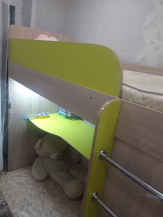 Продам детскую кровать