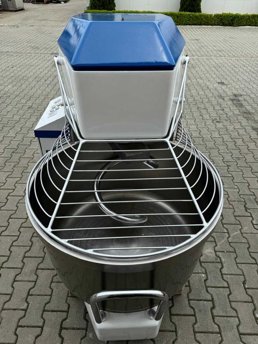 Malaxor aluat profesional, cuva detasabila -160kg