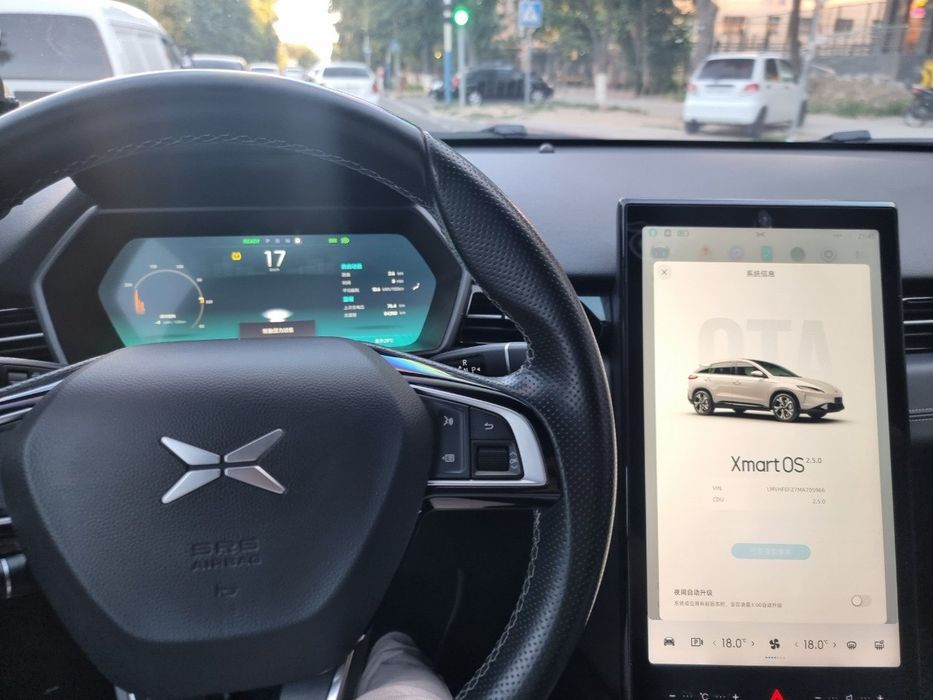 Xpeng g3 520,  2021 йил 4 та янги балон, олди ва томи броний плёнка,