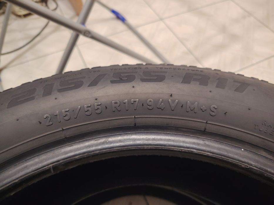 Шины 215/55 R17 Pirelli, Milestar