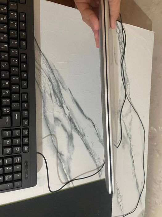 Noutbuk sotiladi. HP. Intel core i7 2tb ssd va 16 gb