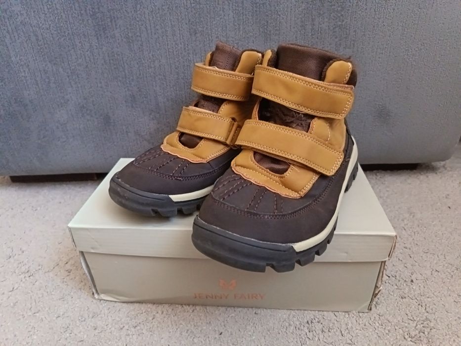 Ghete Reserved*Marime 35