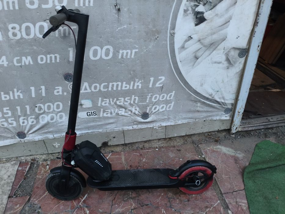 Продается электро самокат