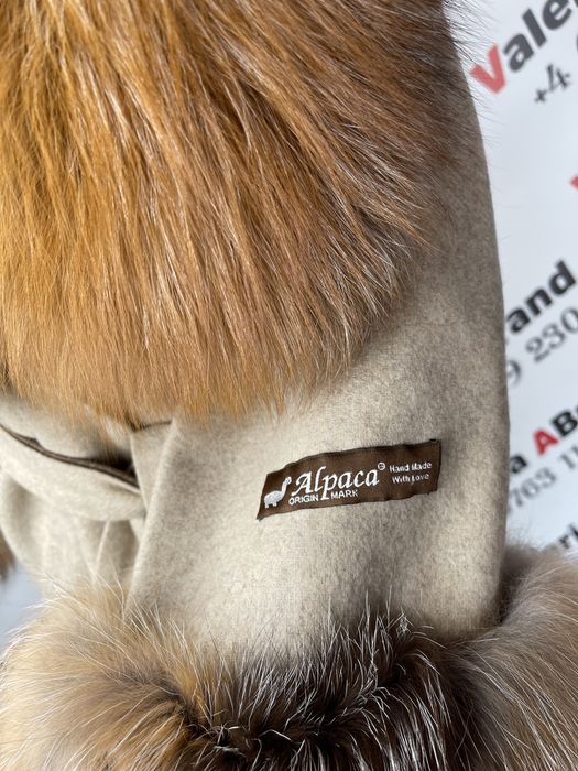 Vand Palton din Lana Alpaca si Blana de Vulpe aurie Goldfox