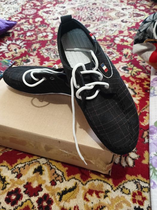 Кросовка бар новый