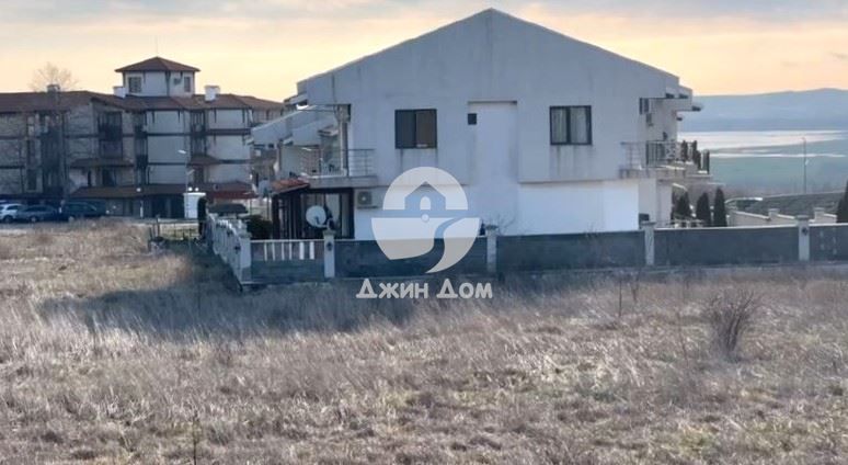 Парцел с ГЛЕДКА МОРЕ и планина в с. Кошарица