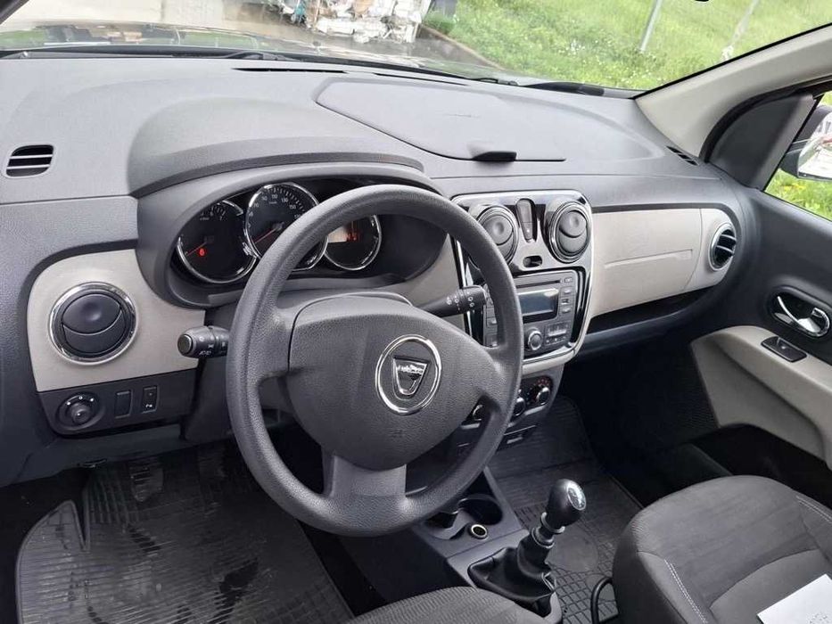 DACIA Lodgy 2013 — imagine 2