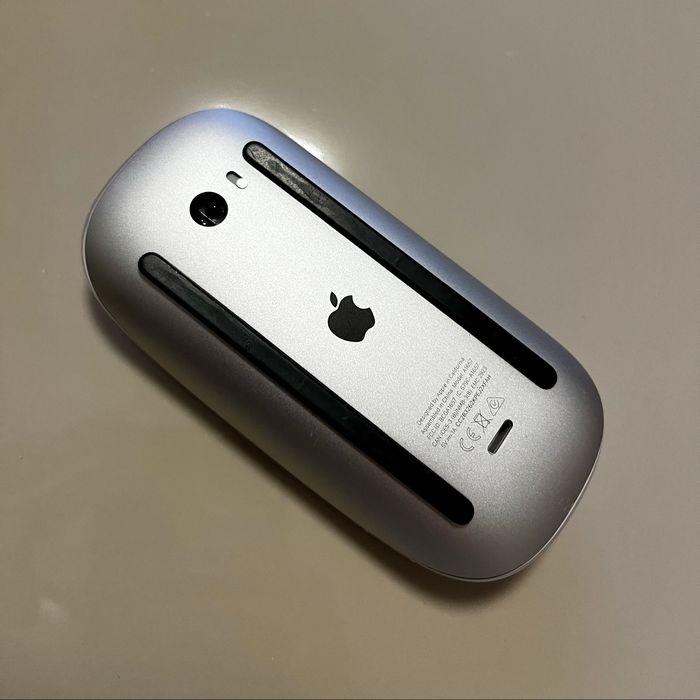 Apple Magic Mouse 2 argintiu A1657