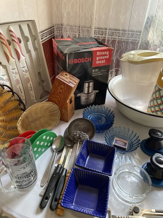 Посуда разнобой.