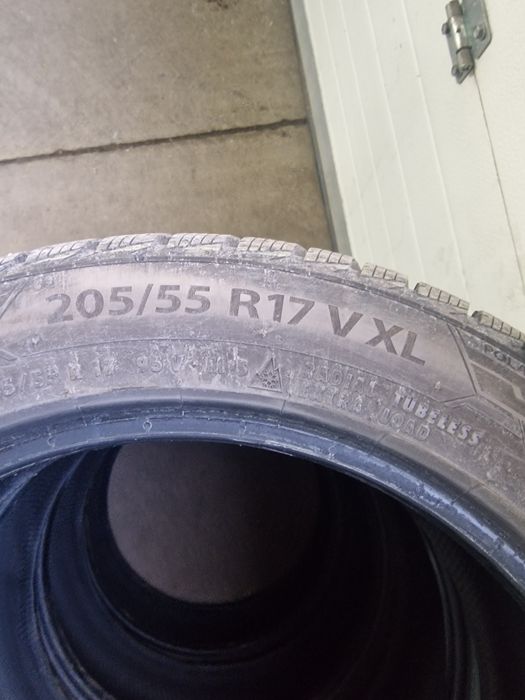 205 55 17 Зимни Barum