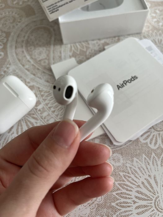 Airpods 2 оригинал