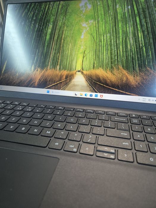Dell Vostro 15" 16gb RAM 512gb SSD