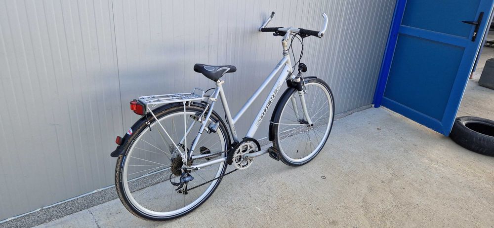 Алуминиев велосипед GUDEREIT дамско колело 28"