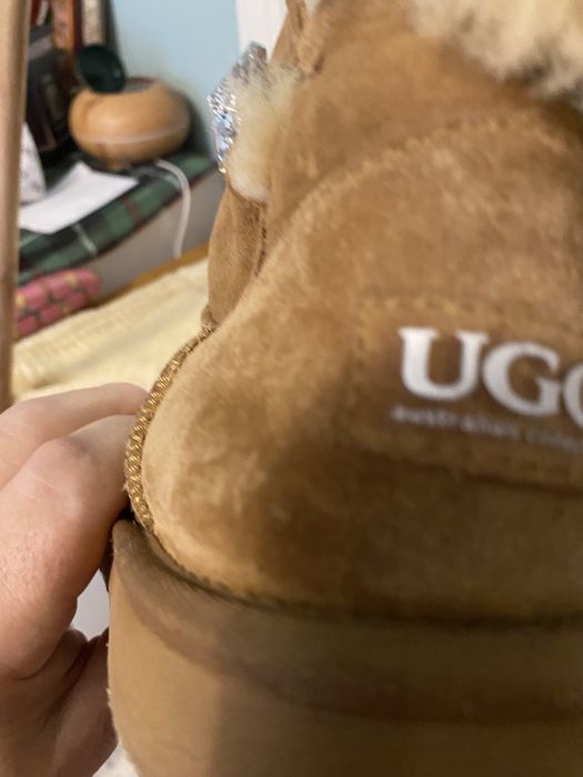 UGG Australia marimea 39 noi