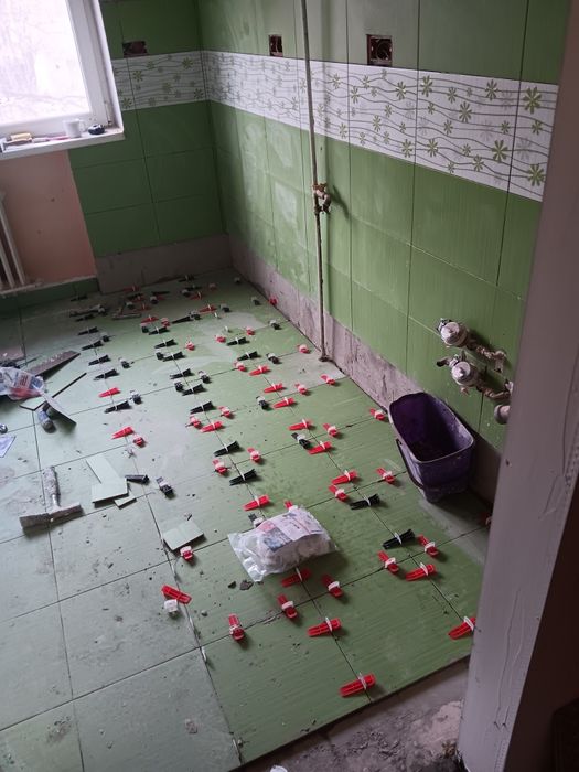 Finisaje interioare și exterioare