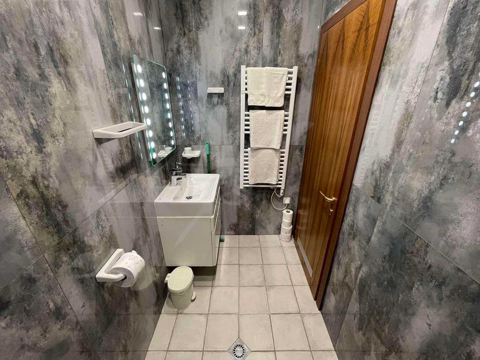 Продава се Двустаен апартамент в Варна, Виница - 63 кв.м за 1429 €/кв.м - Снимка #5