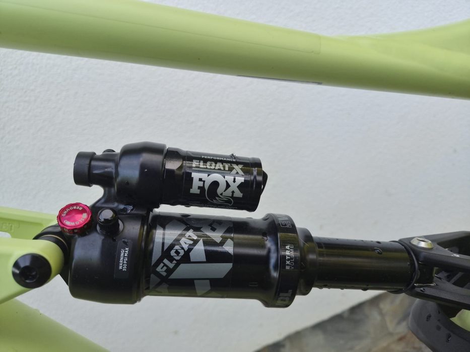 Bicicleta specialized status 2025
