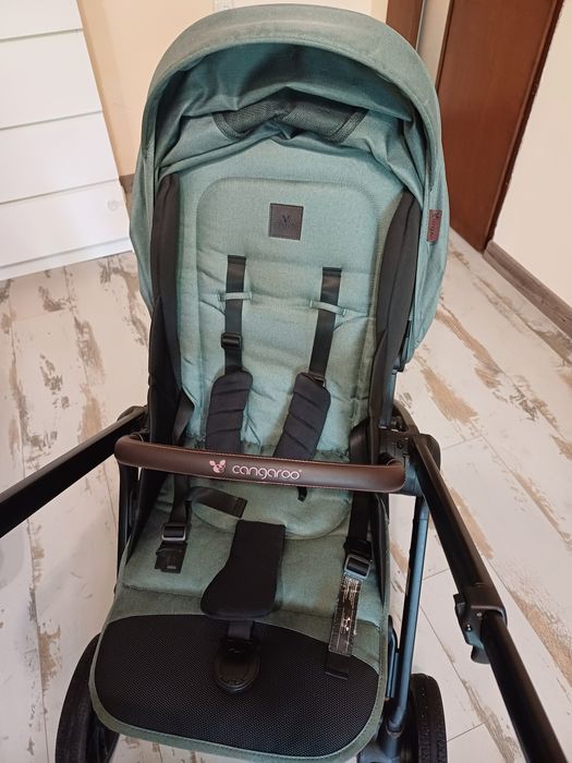 Количка Cangaroo Macan