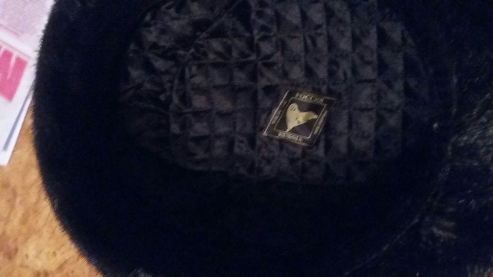 Продам шапку из нерпы