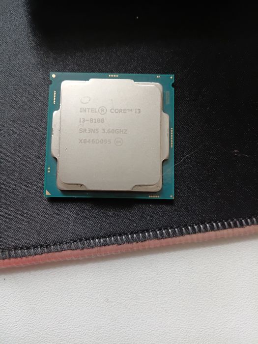 Intel Core i3 8100