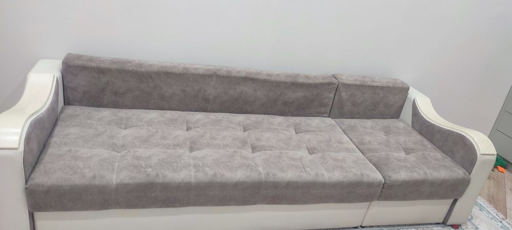 Продам большой диван 3 метра