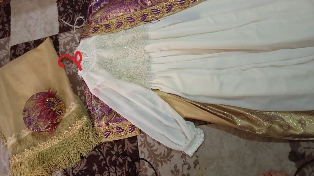 Yangi kelinchaklar uchun milliy nafis libos