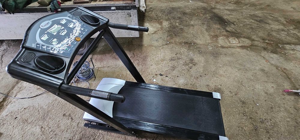 Бягаща пътека Vistafit