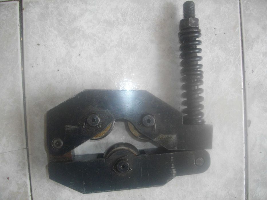 Ръчна Машина Огъване Тръби до 20мм Ръчна Лебедка вдигане тежести 1 тон