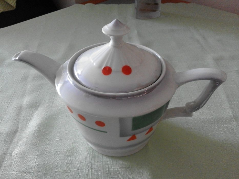 Красиви купи,ваза,плато,пепелник чешки кристал.Като нови,без проблеми