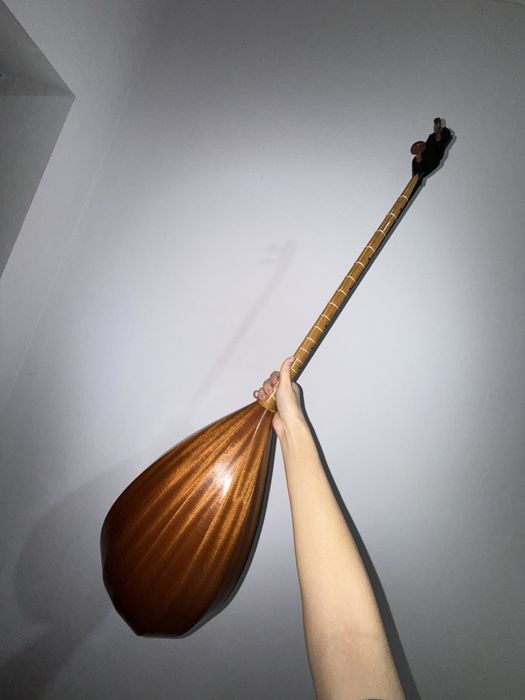 Домбыра музыкальный инструмент