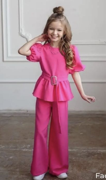 Костюм на девочку 152-158рр