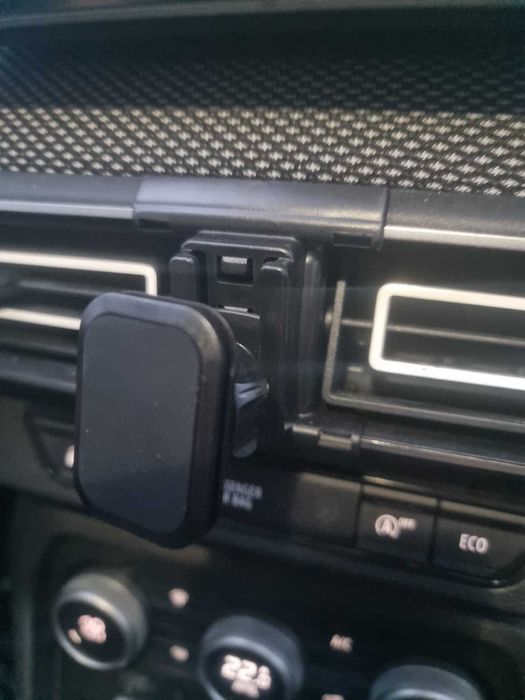 Suport telefon magnetic dedicat Dacia Logan/Sandero/Jogger(2021–2026)