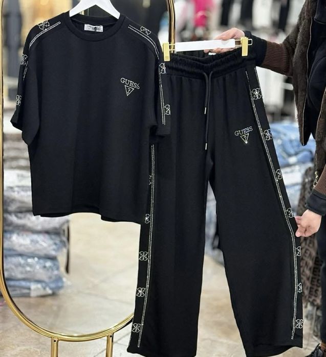 Черен дамски сет GUESS