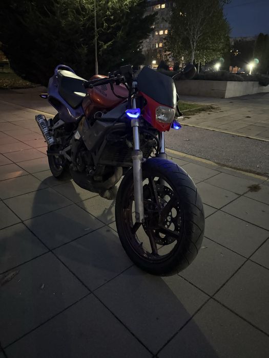 Honda nsr 125.