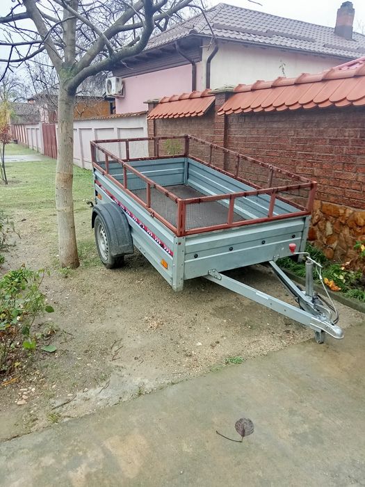 Vând remorcuță 2022