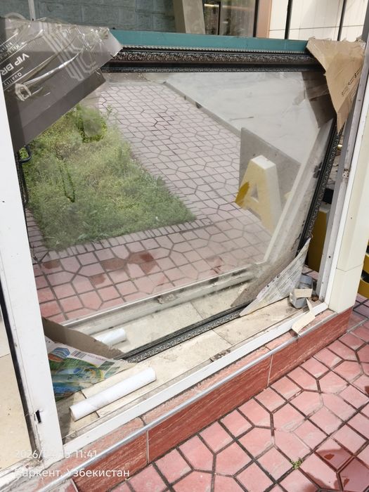 Тош ойна сотилади кадимги Калин