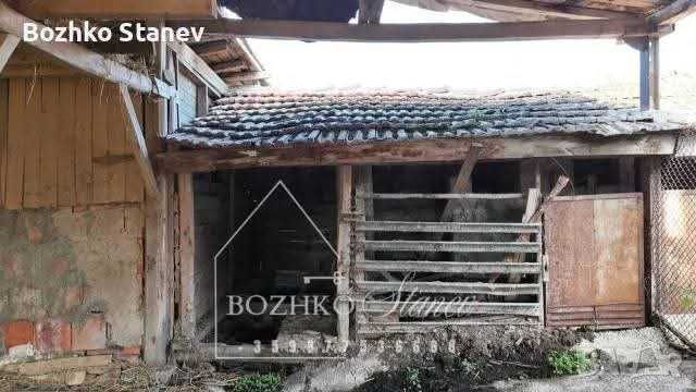 Продава се Къща в с. Пчелник, Област Варна - 60 кв.м за 552 €/кв.м - Снимка #11