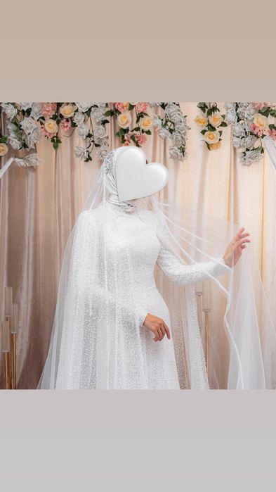 Скромное свадебное платье