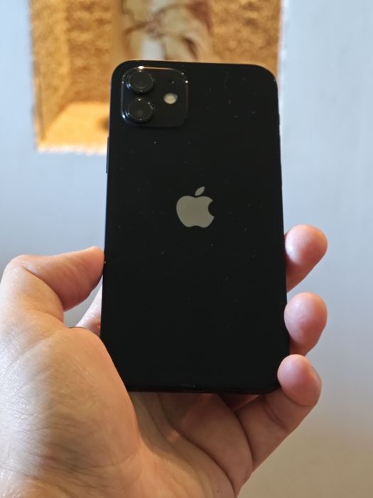IPhone 12 64gb .