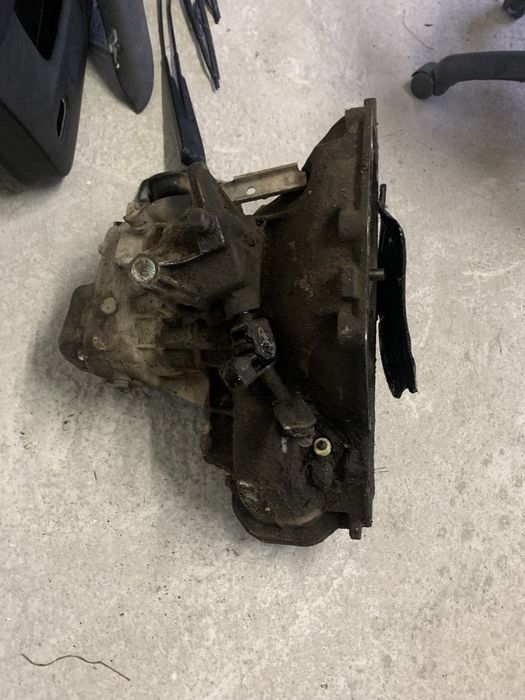 Кутия за Opel Corsa B 1.2