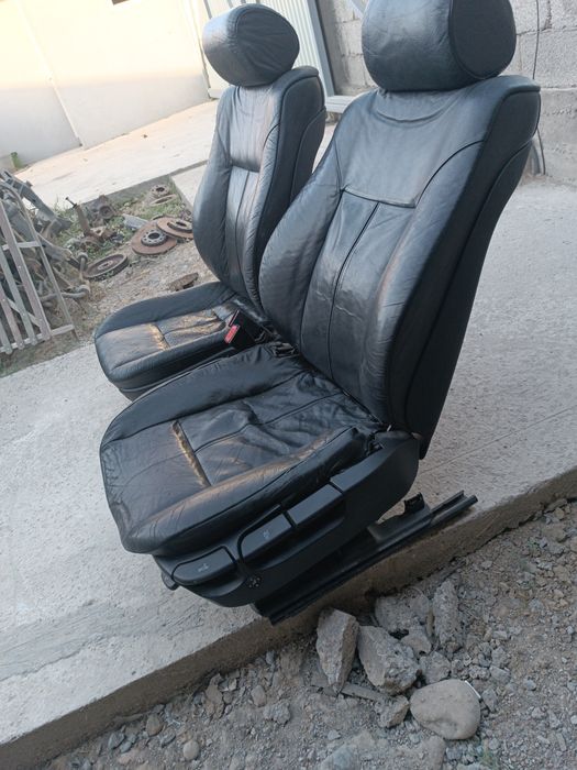 Сиденья передние е39 е38
