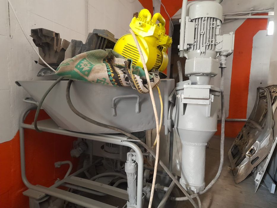 Продам штукатурный агрегат МП25