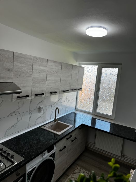 Ap 2 camere Hunedoara, la Teatru, et 2, recent renovat, modern, 290E