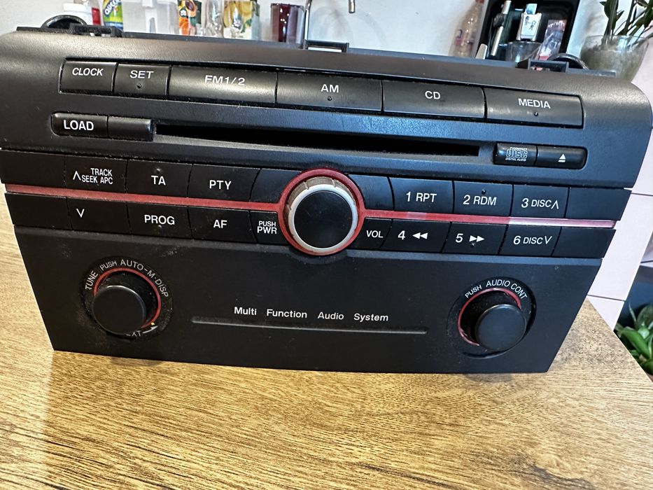 Оригинално радио за Мазда 3 I ( BK 2006 - 2009 )