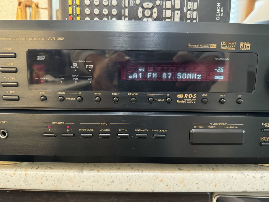Denon AVR-1802 resiver