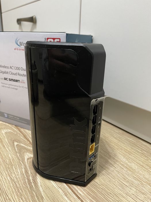 Router D-Link DIR-860L Wireless AC1200 4x Gigabit LAN, USB 3.0